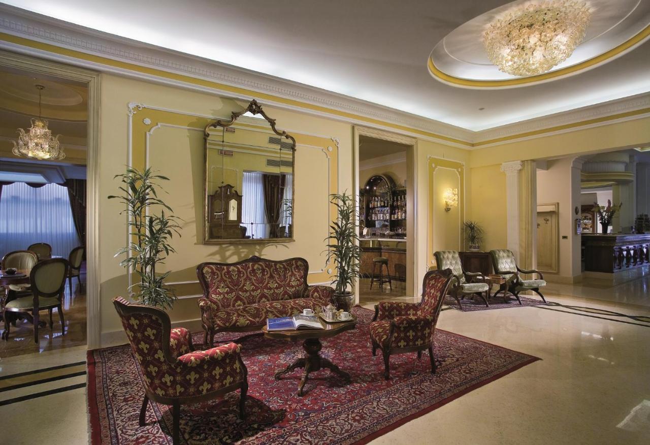 Palace Hotel Meggiorato Абано Терме Екстериор снимка