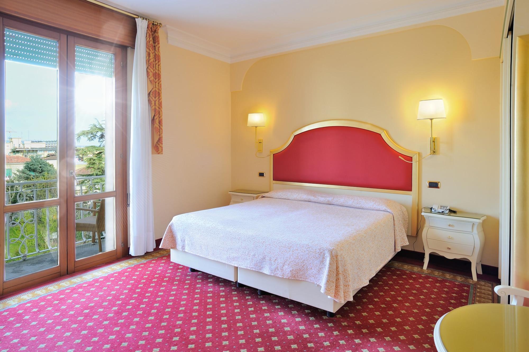 Palace Hotel Meggiorato Абано Терме Екстериор снимка